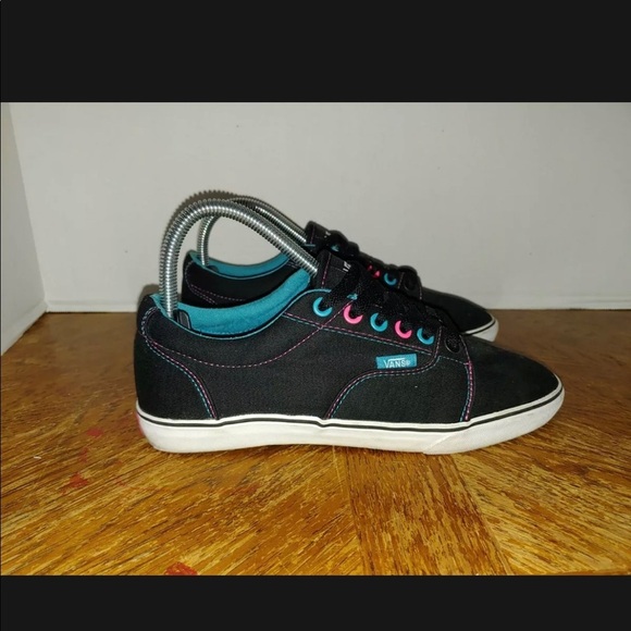 vans woman size 7.5 Black with pink&blue stitching - Picture 3 of 10